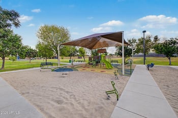 1988 Oxford Dr, Tempe, AZ 85283