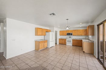 1988 E Silversmith Trl, San Tan Valley, AZ 85143