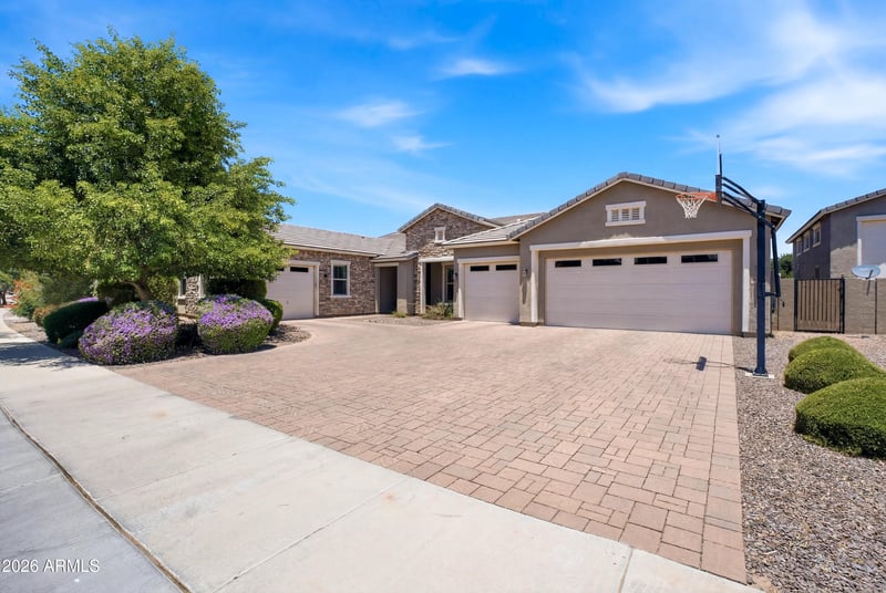 19880 Cattle Dr, Queen Creek, AZ 85142