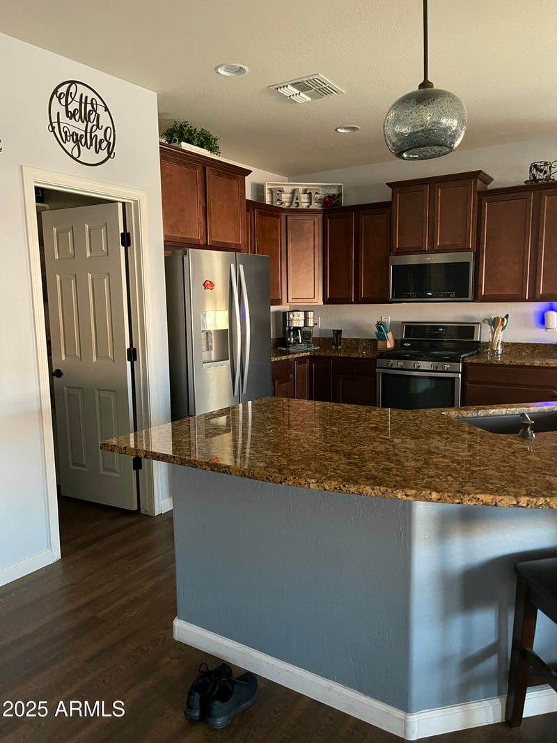 19885 259th Ave, Buckeye, AZ 85396