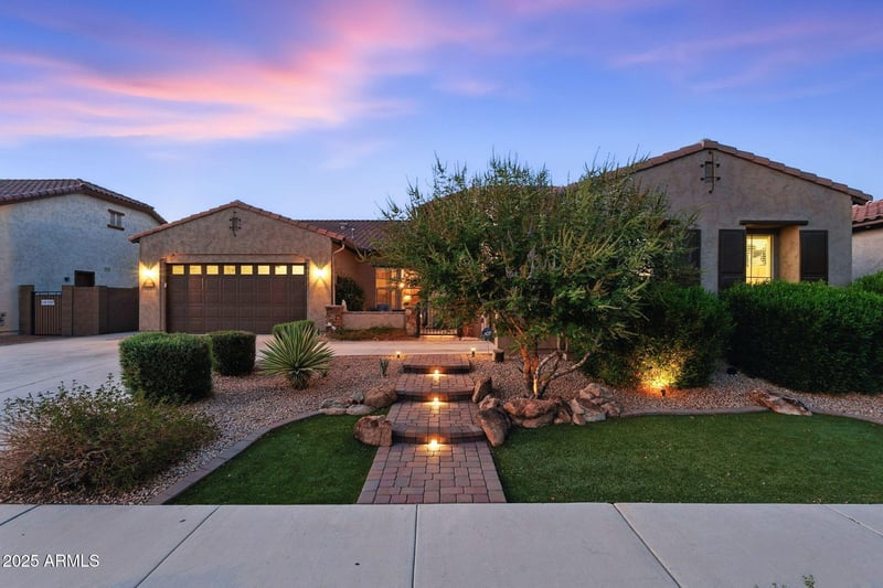 19894 Strawberry Dr, Queen Creek, AZ 85142