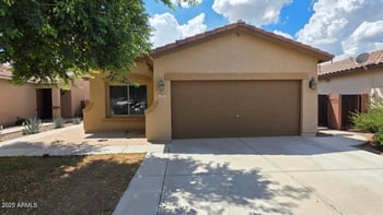 199 Reeves Ave, San Tan Valley, AZ 85140