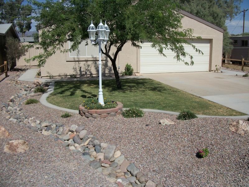 199 S Main Dr, Apache Junction, AZ 85120