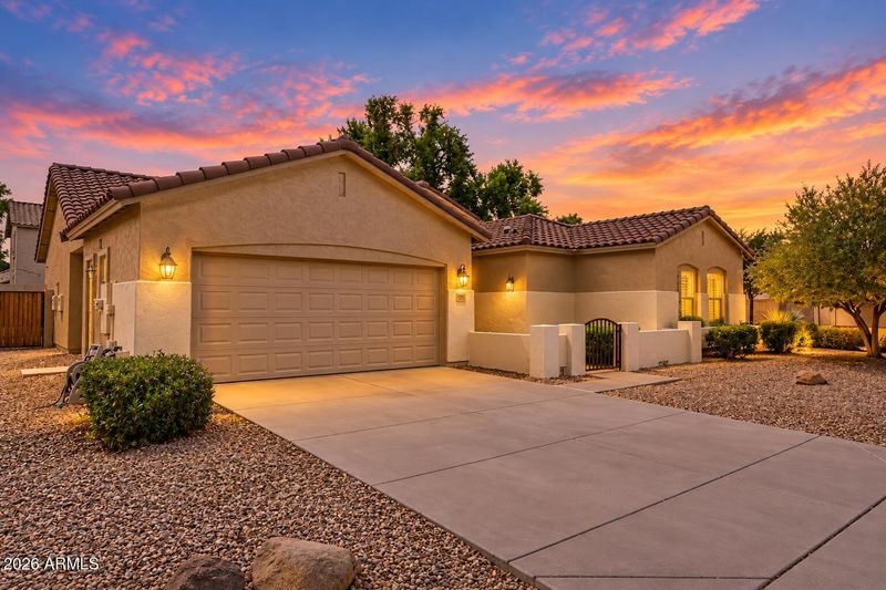 19901 E Carriage Way, Queen Creek, AZ 85142