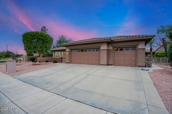 19906 N Golden Barrel Dr, Surprise, AZ 85374