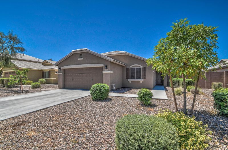 1991 E Lindrick Dr, Gilbert, AZ 85298
