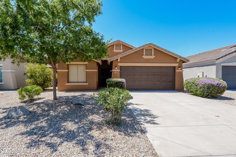 1991 Vineyard Plains Dr, San Tan Valley, AZ 85144