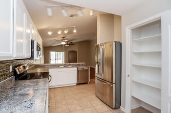 1991 Vineyard Plains Dr, San Tan Valley, AZ 85144