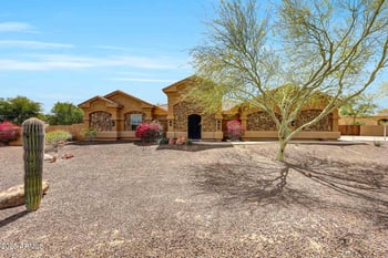 19911 Clarendon Ave, Buckeye, AZ 85396