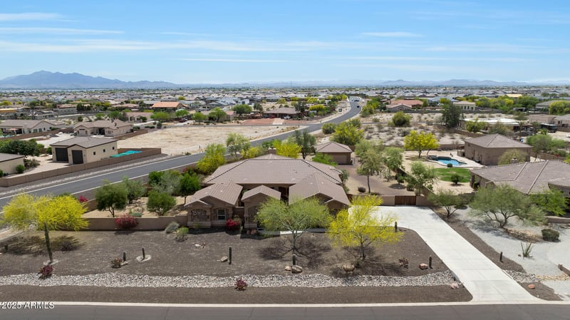 19911 Clarendon Ave, Buckeye, AZ 85396