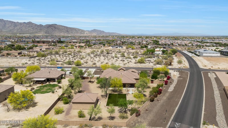 19911 Clarendon Ave, Buckeye, AZ 85396