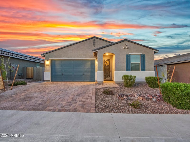 19916 Badgett Ln, Litchfield Park, AZ 85340