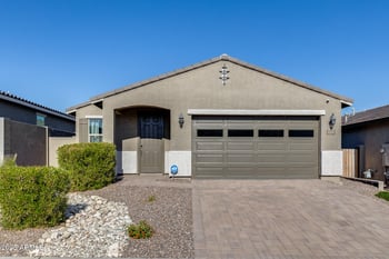 19920 Rancho Dr, Litchfield Park, AZ 85340