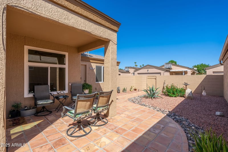 19921 Greenview Dr, Sun City West, AZ 85375