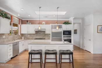 19925 Half Moon Dr, Surprise, AZ 85374