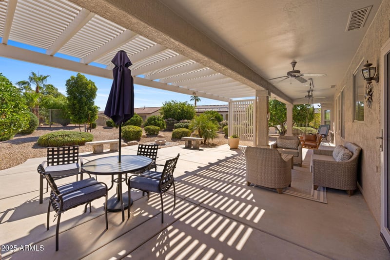 19925 N Half Moon Dr, Surprise, AZ 85374