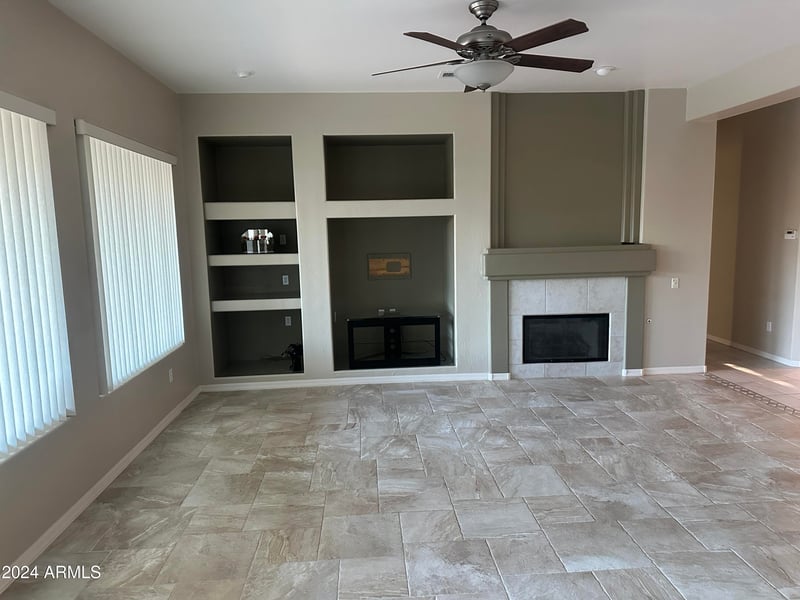 19925 N Summer Dream Dr, Surprise, AZ 85374