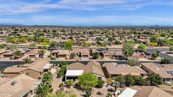 19926 Crescent Way, Surprise, AZ 85374