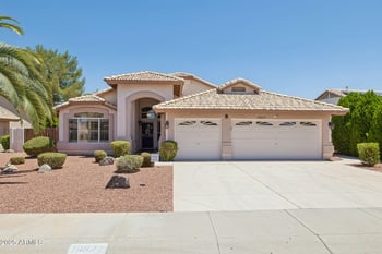 19927 108th Ln, Peoria, AZ 85373