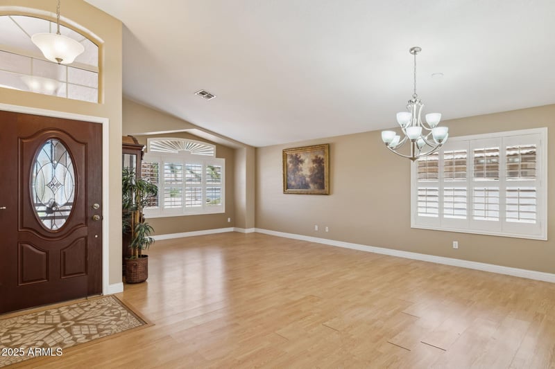 19927 108th Ln, Peoria, AZ 85373