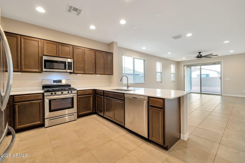 19929 Roma Ave, Litchfield Park, AZ 85340