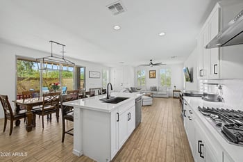 1993 W Hide Trl, Phoenix, AZ 85085
