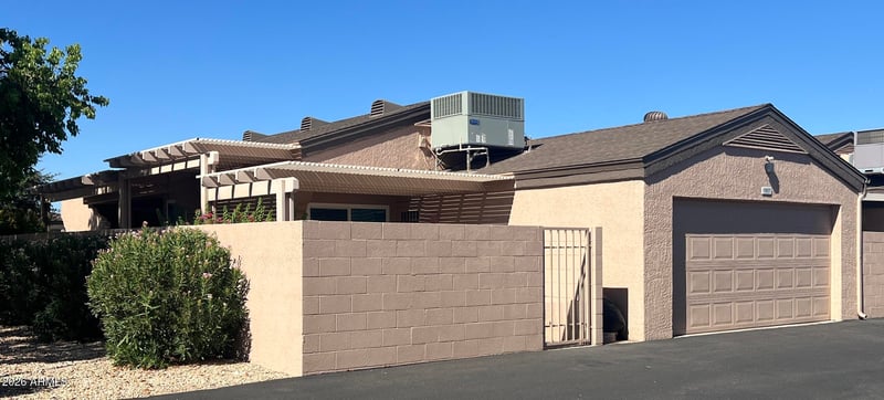 19931 Greenview Dr, Sun City West, AZ 85375