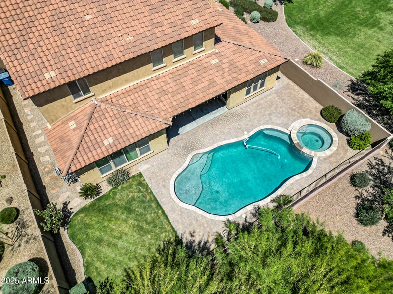 19943 Strawberry Dr, Queen Creek, AZ 85142