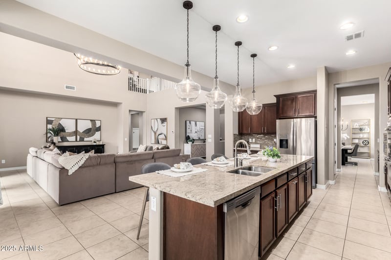 19943 Strawberry Dr, Queen Creek, AZ 85142