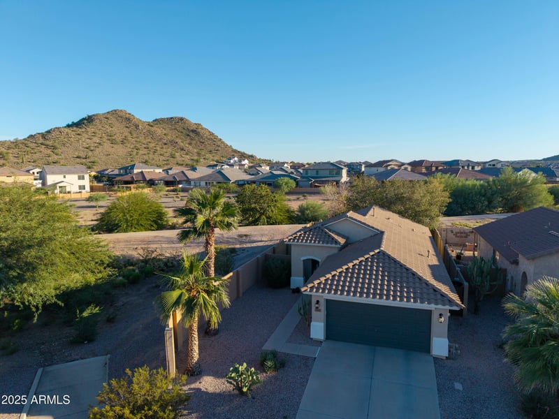 1995 Kristina Ave, San Tan Valley, AZ 85144
