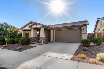 19951 Glenrosa Ave, Litchfield Park, AZ 85340