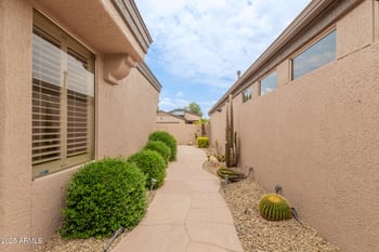 19951 Greenview Dr, Sun City West, AZ 85375
