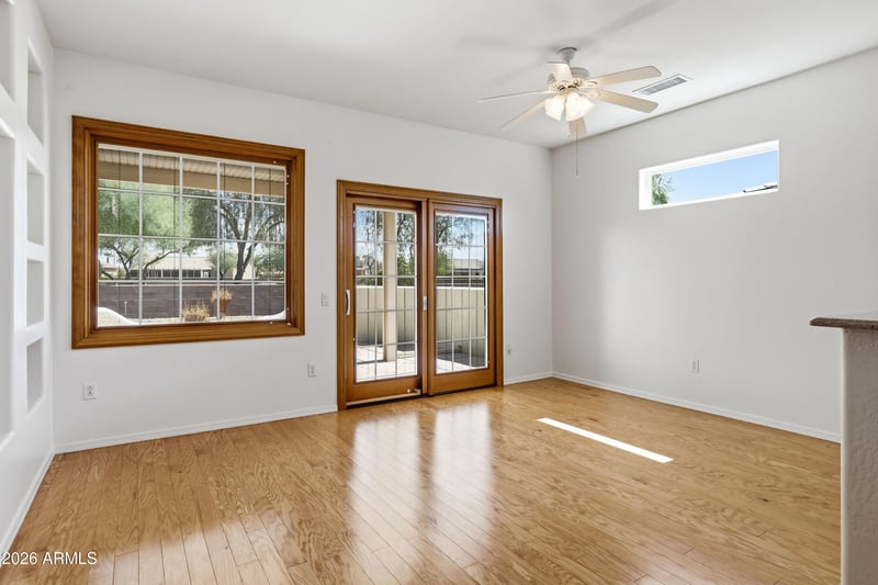 19951 N Crescent Way, Surprise, AZ 85374