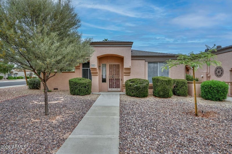 19957 Greenview Dr, Sun City West, AZ 85375