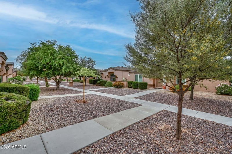 19957 Greenview Dr, Sun City West, AZ 85375