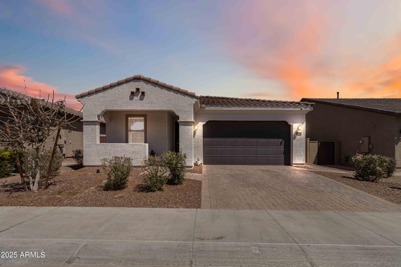 19958 Turney Ave, Litchfield Park, AZ 85340