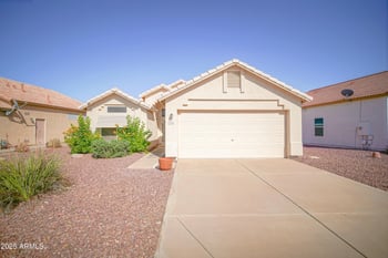 19961 Coyote Lakes Pw, Surprise, AZ 85378