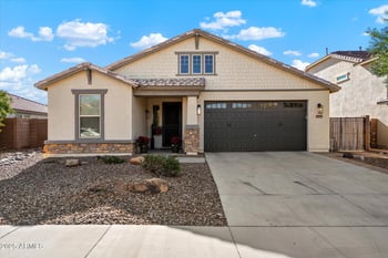 1997 Flintlock Dr, Gilbert, AZ 85298
