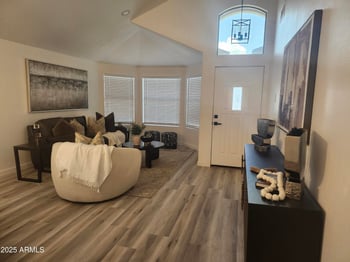 19976 63rd Dr, Glendale, AZ 85308