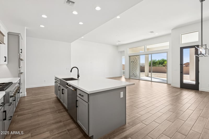 19985 Marshall Ave, Litchfield Park, AZ 85340