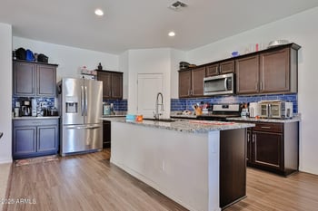 19996 Mesquite Dr, Buckeye, AZ 85326