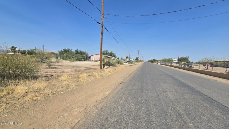 1xx4 Powell St #4, Aguila, AZ 85320