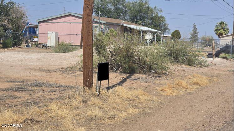 1xx4 Powell St #4, Aguila, AZ 85320