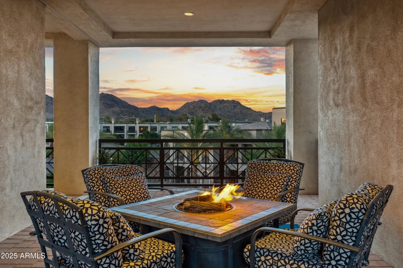 2 Biltmore Estate #309, Phoenix, AZ 85016