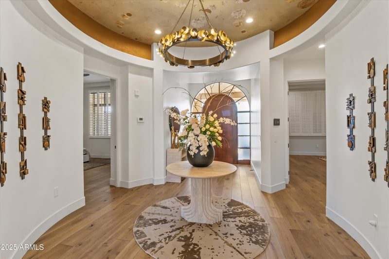 2 Biltmore Estate #313, Phoenix, AZ 85016