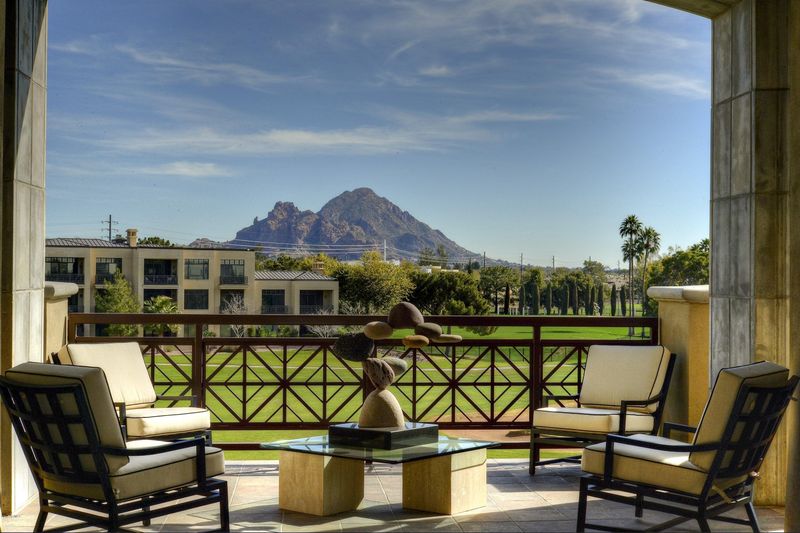 2 E Biltmore Estate #312, Phoenix, AZ 85016