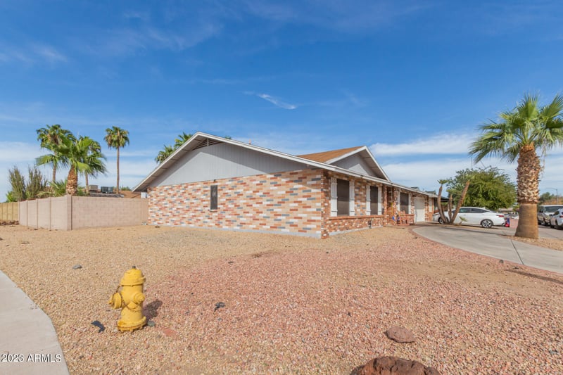 2 Muriel Dr, Phoenix, AZ 85022