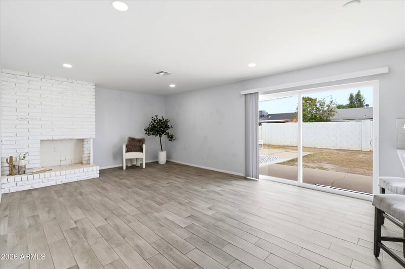 2 W Fairmont Dr, Tempe, AZ 85282