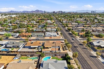 2 Fairmont Dr, Tempe, AZ 85282