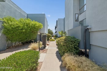 2 Georgia Ave #7, Phoenix, AZ 85013
